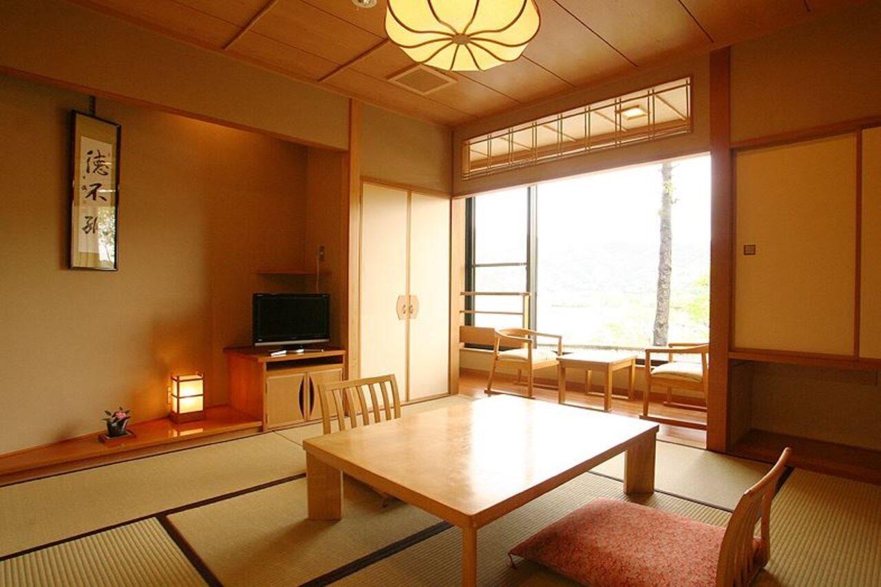 Hotel Maruei à Fujikawaguchiko Extérieur photo